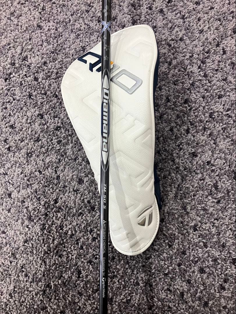美品テーラーメイドQI10LS 10.5° ディアマナシルバーTM 50-S