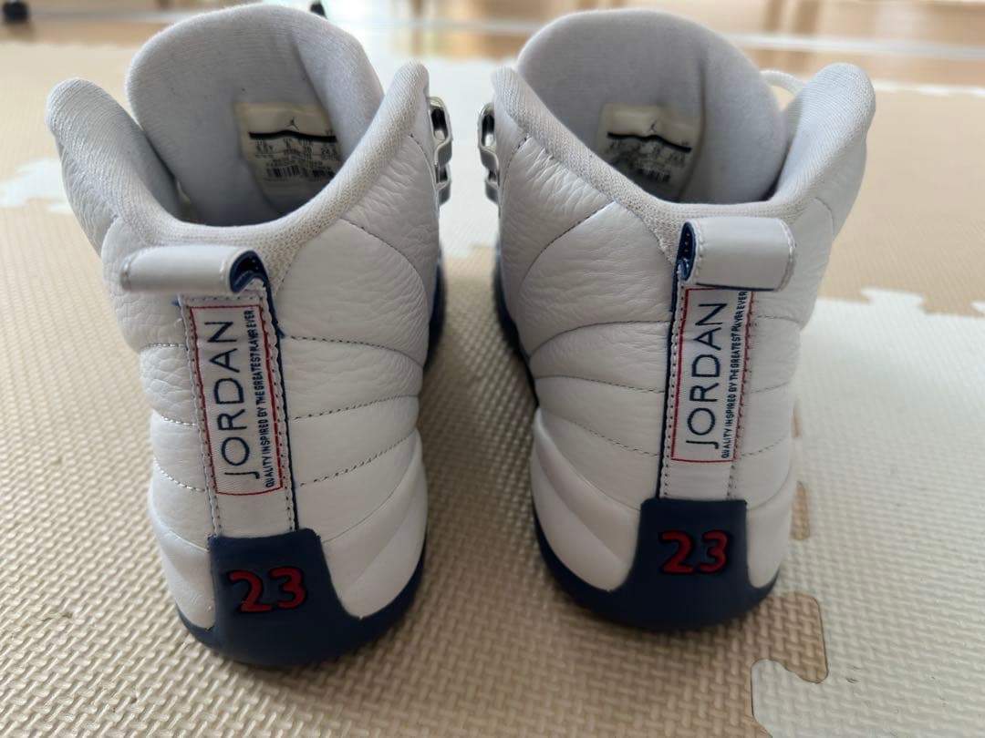 AIR JORDAN 12 ホワイト/ネイビー
