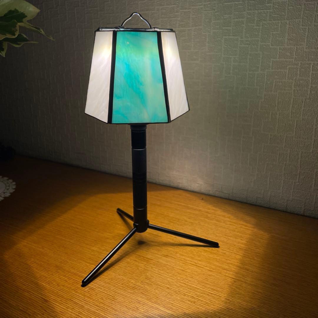 数量限定　ゴールゼロ　シェード　ステンドグラス　テーブルランプ