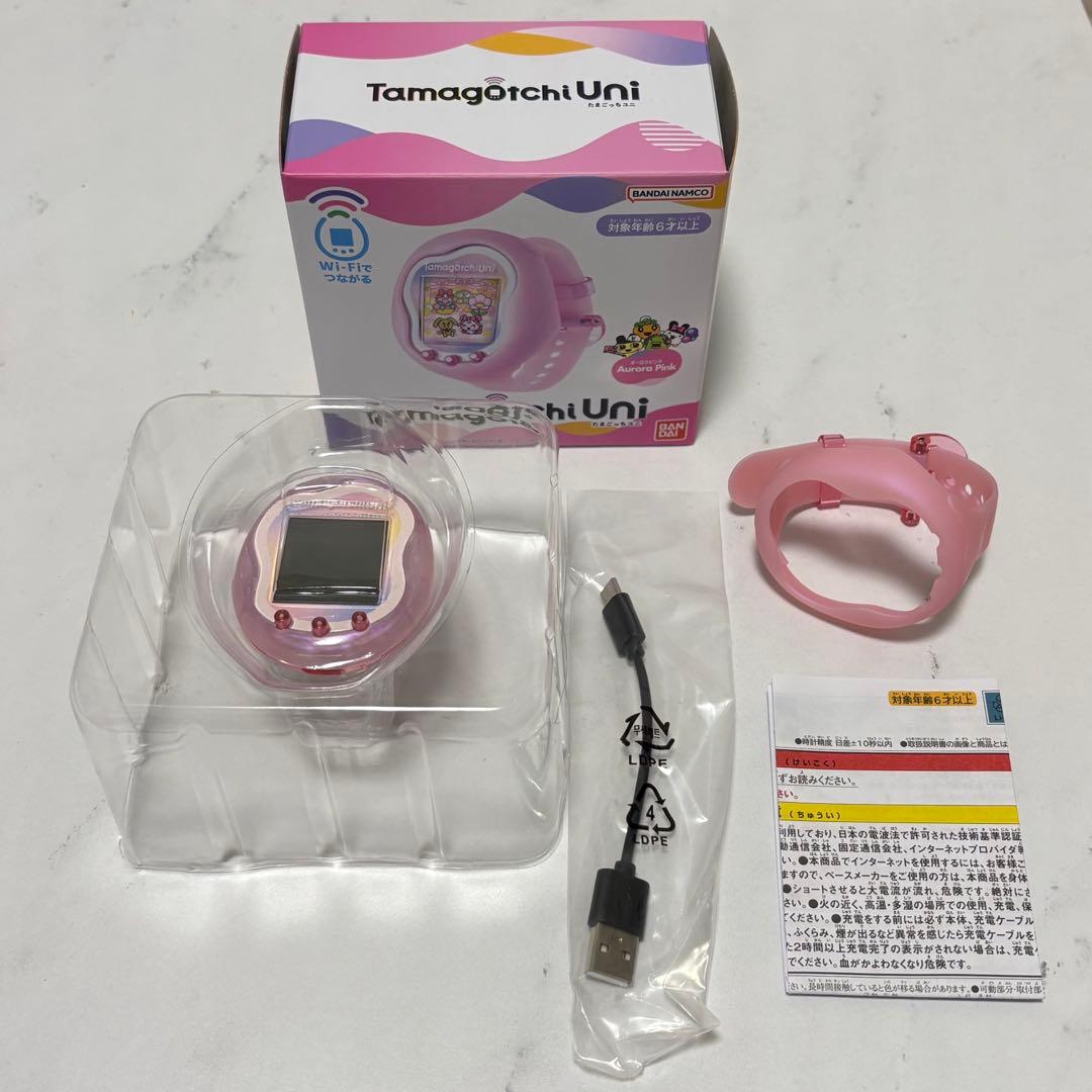 Tamagotchi Uni Aurora Pink たまごっちユニ　ピンク