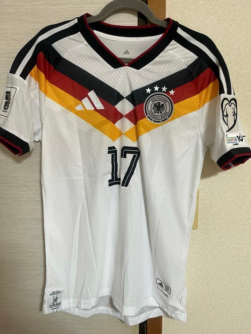 【新品未使用】ヴィルツ　ドイツ代表　選手仕様　2026　ホーム　半袖　フルパッチ