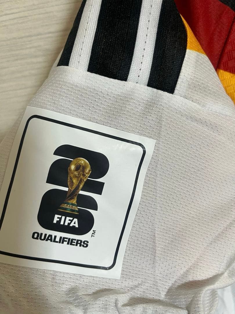 【新品未使用】ヴィルツ　ドイツ代表　選手仕様　2026　ホーム　半袖　フルパッチ