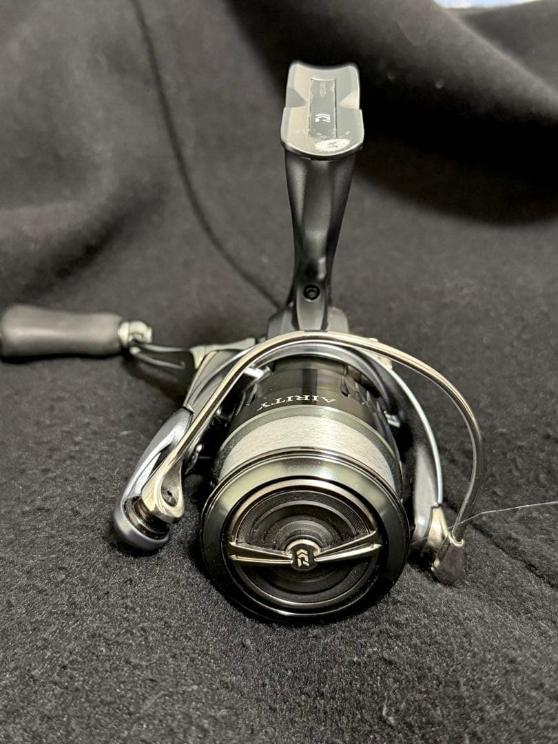 【新品未使用】DAIWA ダイワ 23 エアリティ ST LT 2000SーP