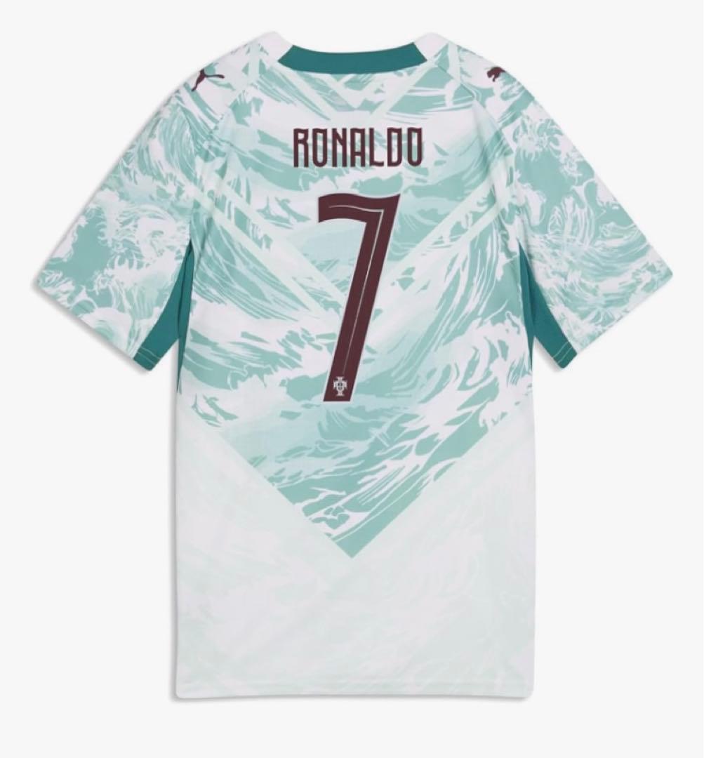 サ*キ様 Ronaldo 2026年モデル サッカージャージ　mサイズ