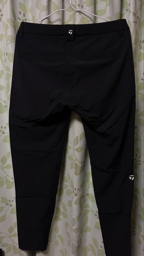 新品未使用テーラーメイドゴルフパンツ ブラックL