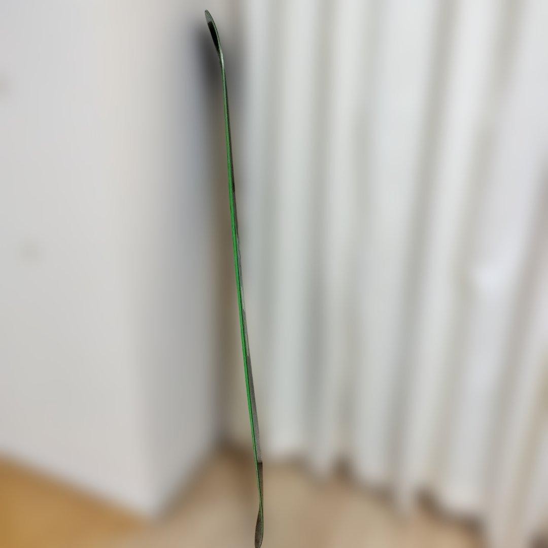 011 XFLY 141cm スノーボード アーティスティック
