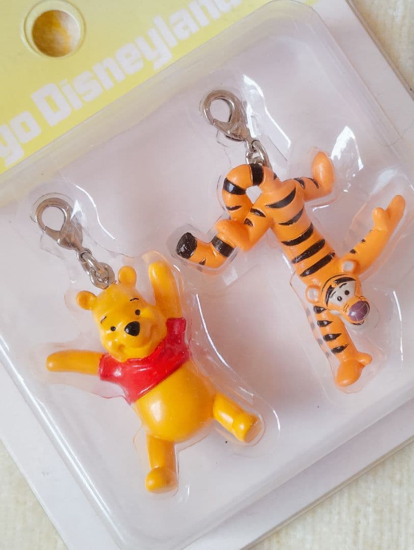 ディズニーランド♡プーさん＆ティガー ファスナーマスコットWチャーム【激レア】