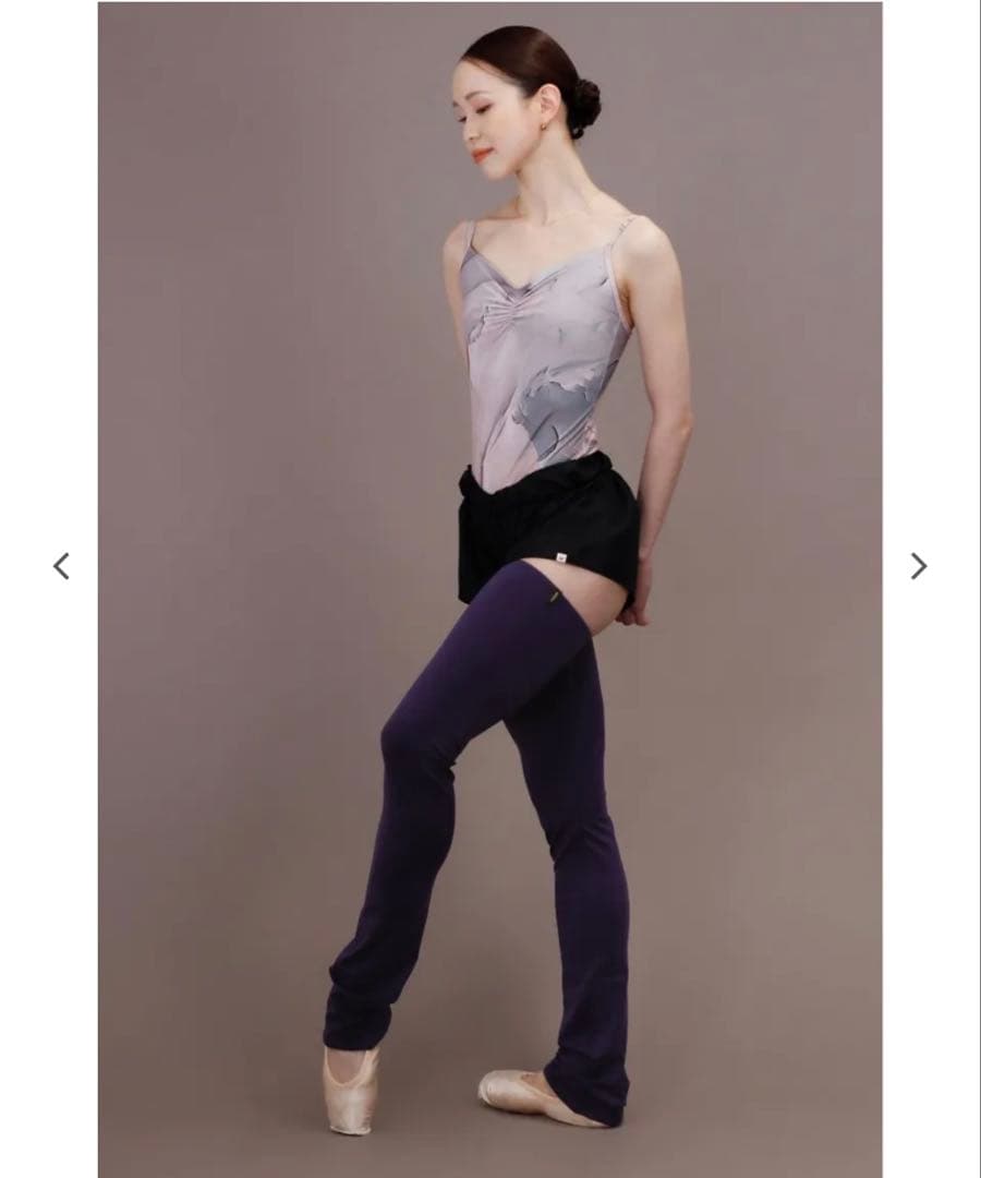お得 新品 unoa ウノア ショートパンツ M ブラック バレエ サウナパンツ