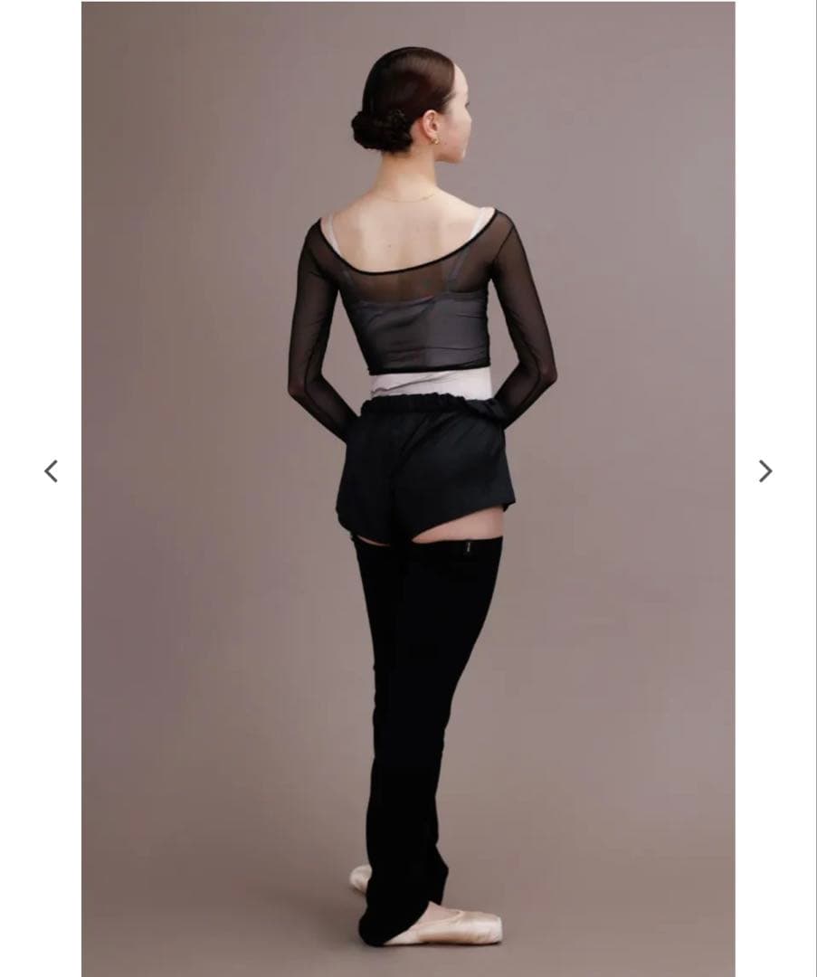 お得 新品 unoa ウノア ショートパンツ M ブラック バレエ サウナパンツ