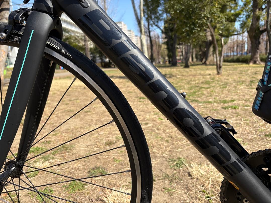 Bianchi ロードバイク ブラック 700C美品