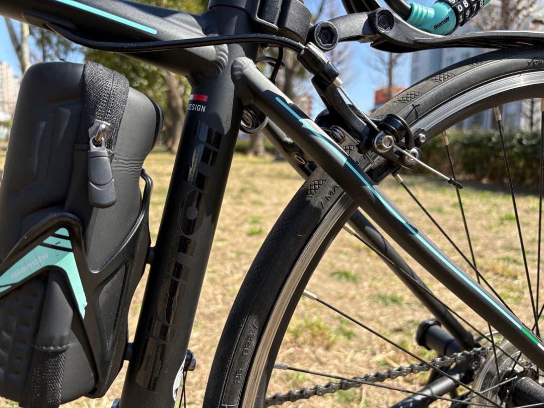 Bianchi ロードバイク ブラック 700C美品