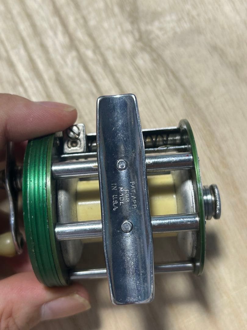 BRONSON Green Hornet No. 2200 ベイトリール