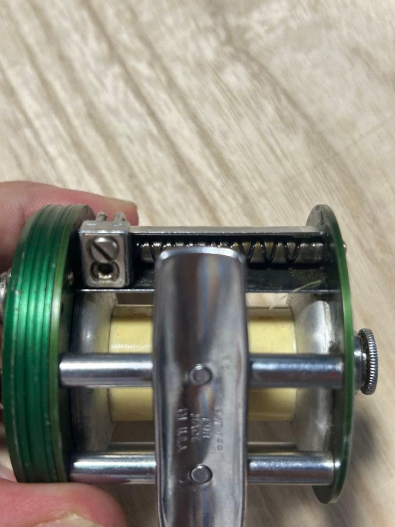 BRONSON Green Hornet No. 2200 ベイトリール
