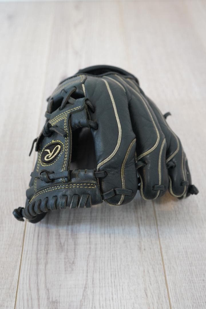 少年軟式グローブ Rawlings Wizzard02 Mサイズ 収納袋付き