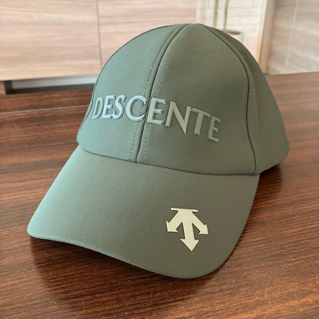 DESCENTE HEAT NAVIライナー着脱式キャップ（イヤーウォーマー付）