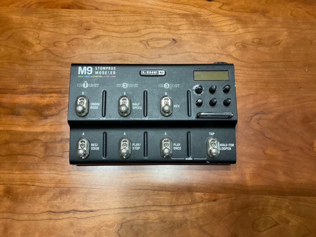 LINE6 M9 Stompbox Modeler マルチエフェクター