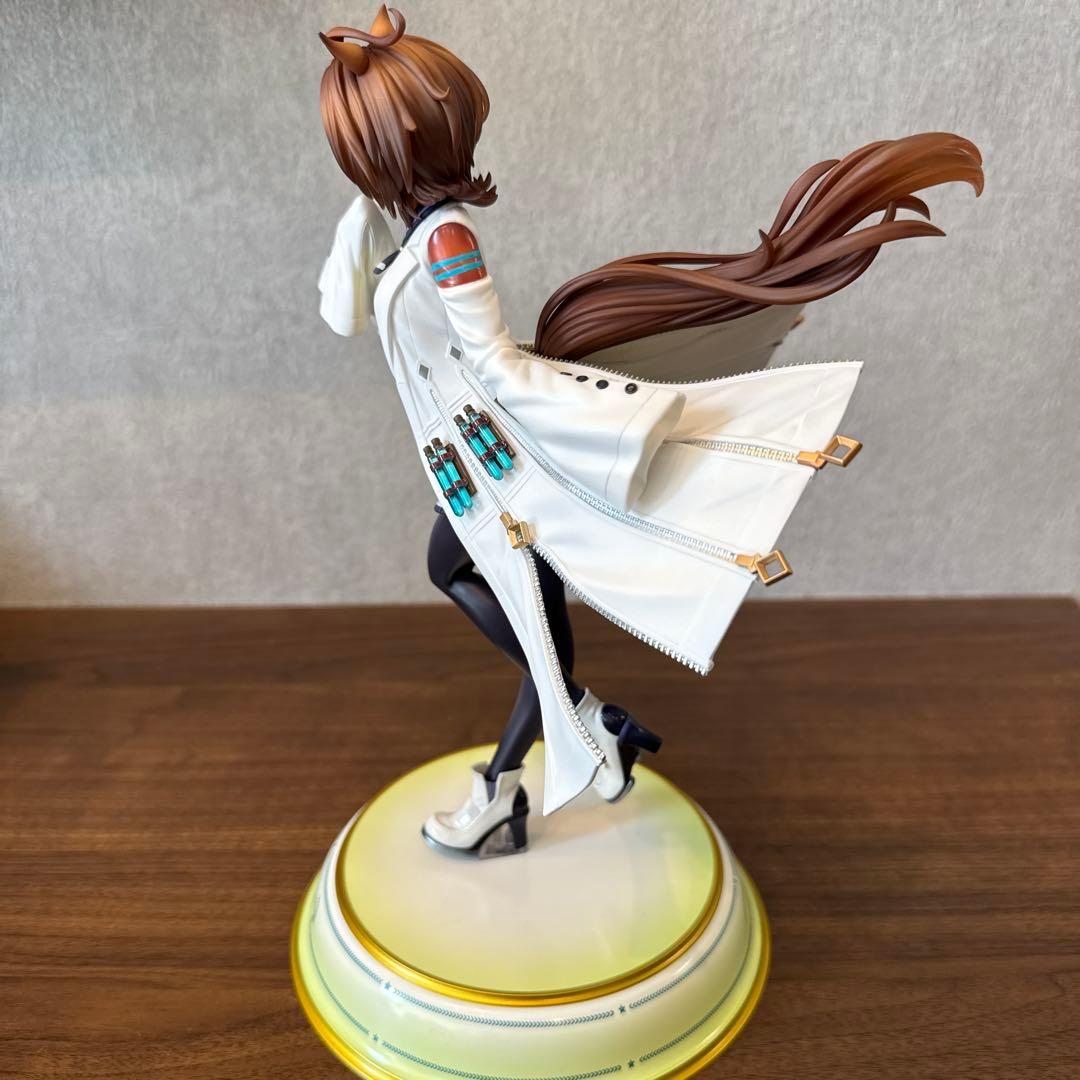 ウマ娘 アグネスタキオン 1/7 フィギュア アルター