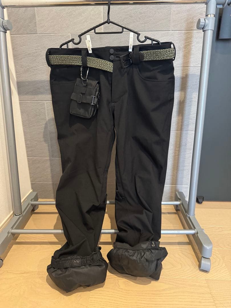Burtonスノーボードウェア