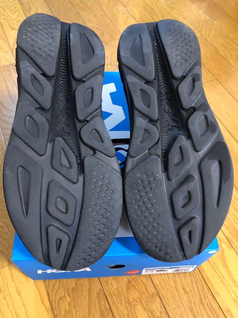 ホカ HOKA　リンコン4　ワイド（2E）　美品（1回使用）