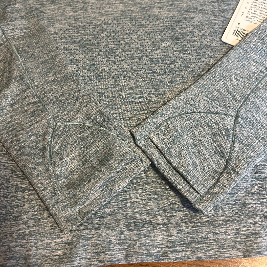 【タグ付き新品】ルルレモン ラン用長袖ストレッチトップス 4