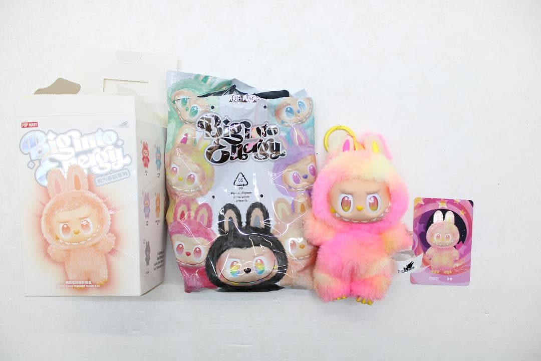 POP MART Big into Energy３体 31-TO0302-11