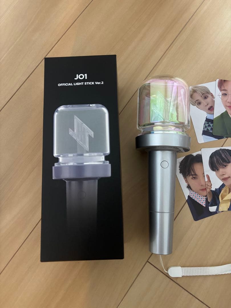 JO1 OFFICIAL LIGHT STICK Ver. 2 トレカ付き