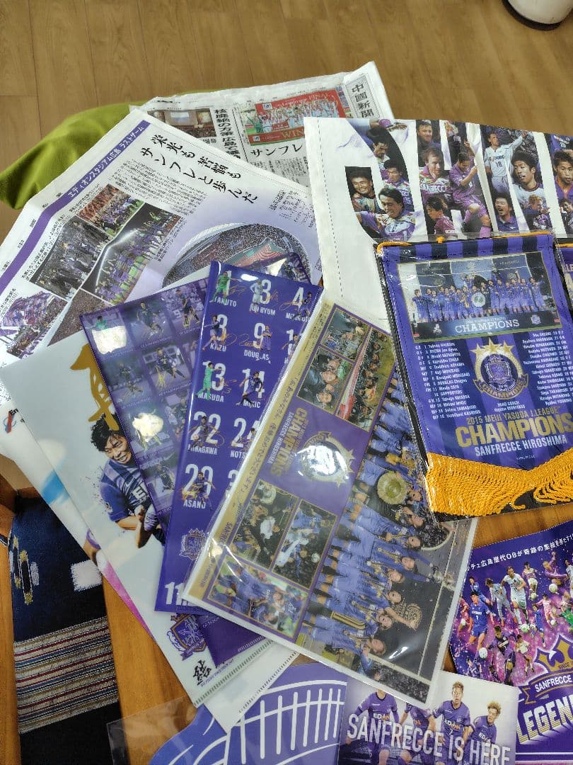 さ*な様 サンフレッチェ広島　雑誌、グッズ、記事、ユニフォーム、タオル、DVD等