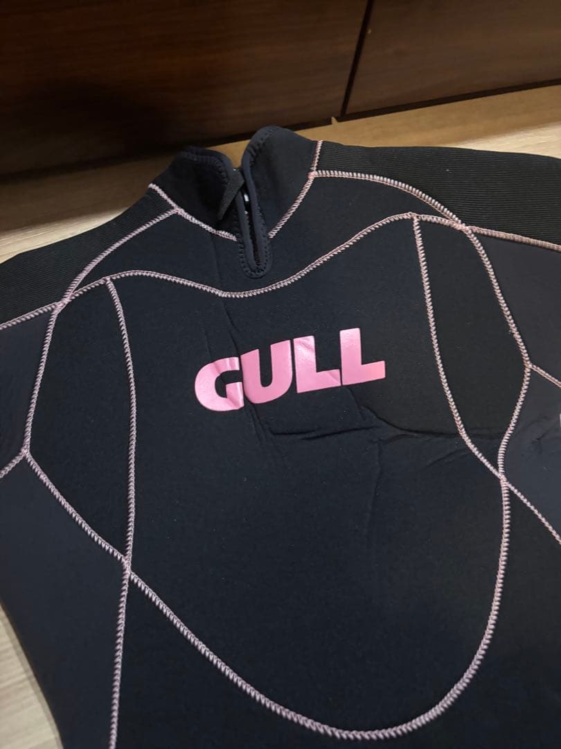 GULL フルスーツ ブラック 膝パッド付き　Ms