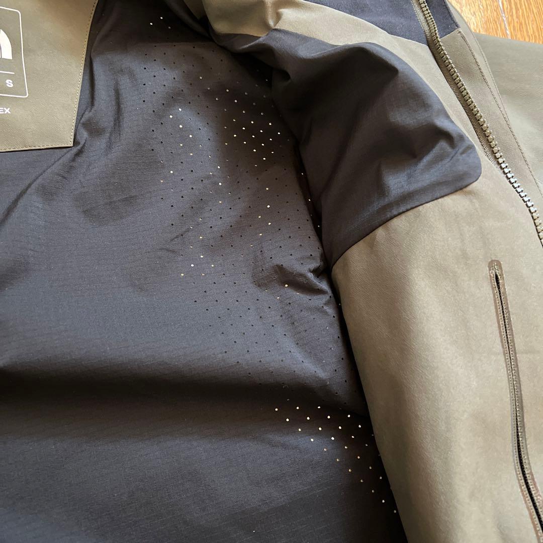 THE NORTH FACE スノーボードジャケット オリーブグリーン　値下げ