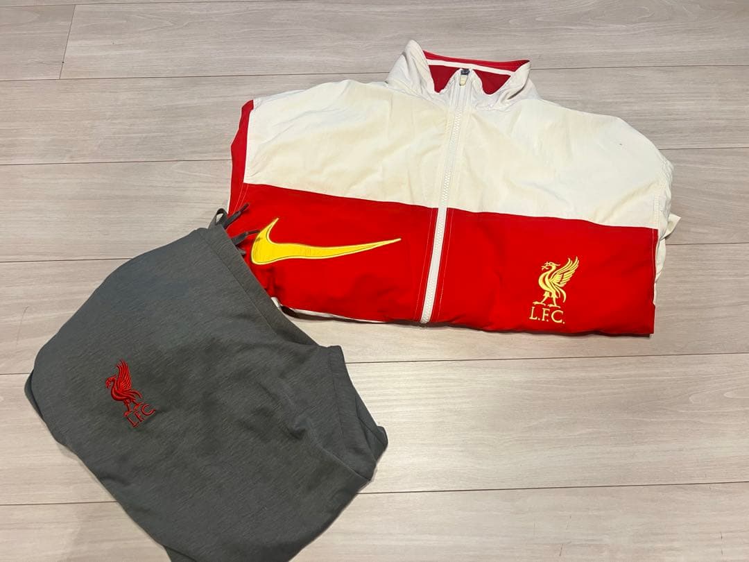 リバプール LFC ナイキ 上下セット ジャージ セットアップ