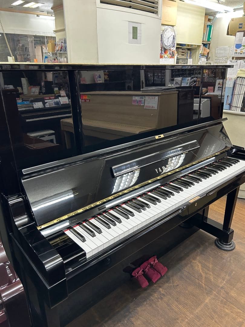 超価格 ヤマハYUXピアノ、新品サイレント付、高級X支柱グランド仕様、1台限り