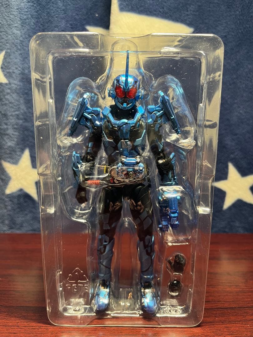 S.H.Figuarts 仮面ライダー グリス ブリザード