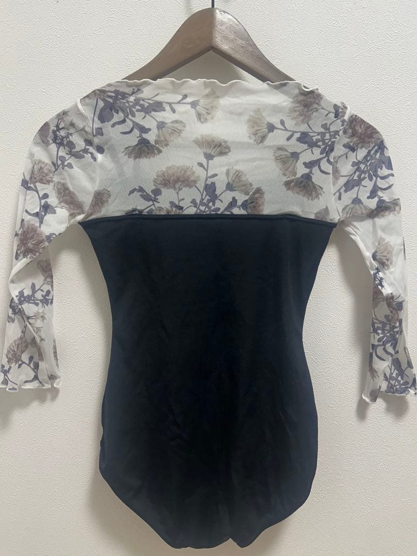 バレエ レオタード 黒 白 花柄 レース アンジュコレクション