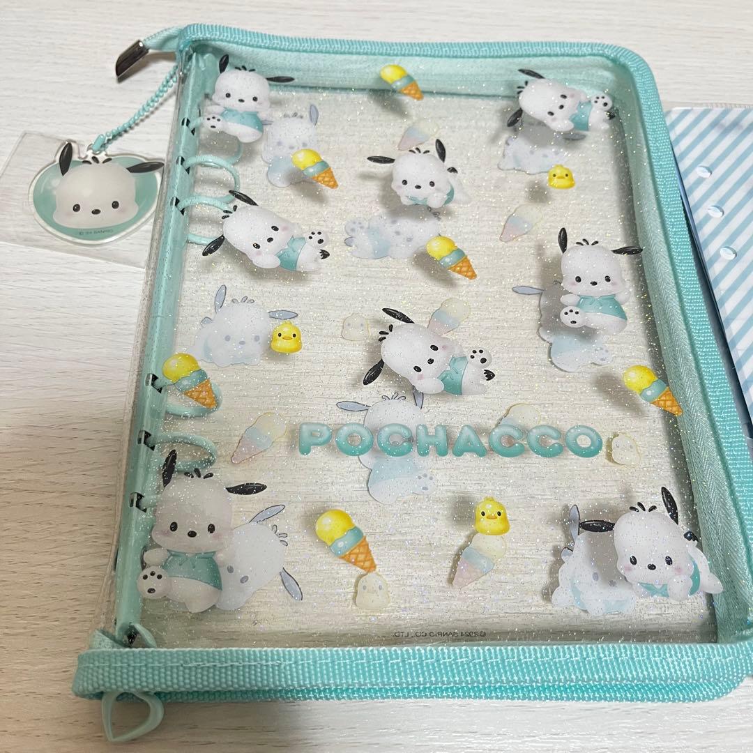 ポチャッコ ぷっくり3D クリアバインダー トレカ ファイル サンリオ　シール帳