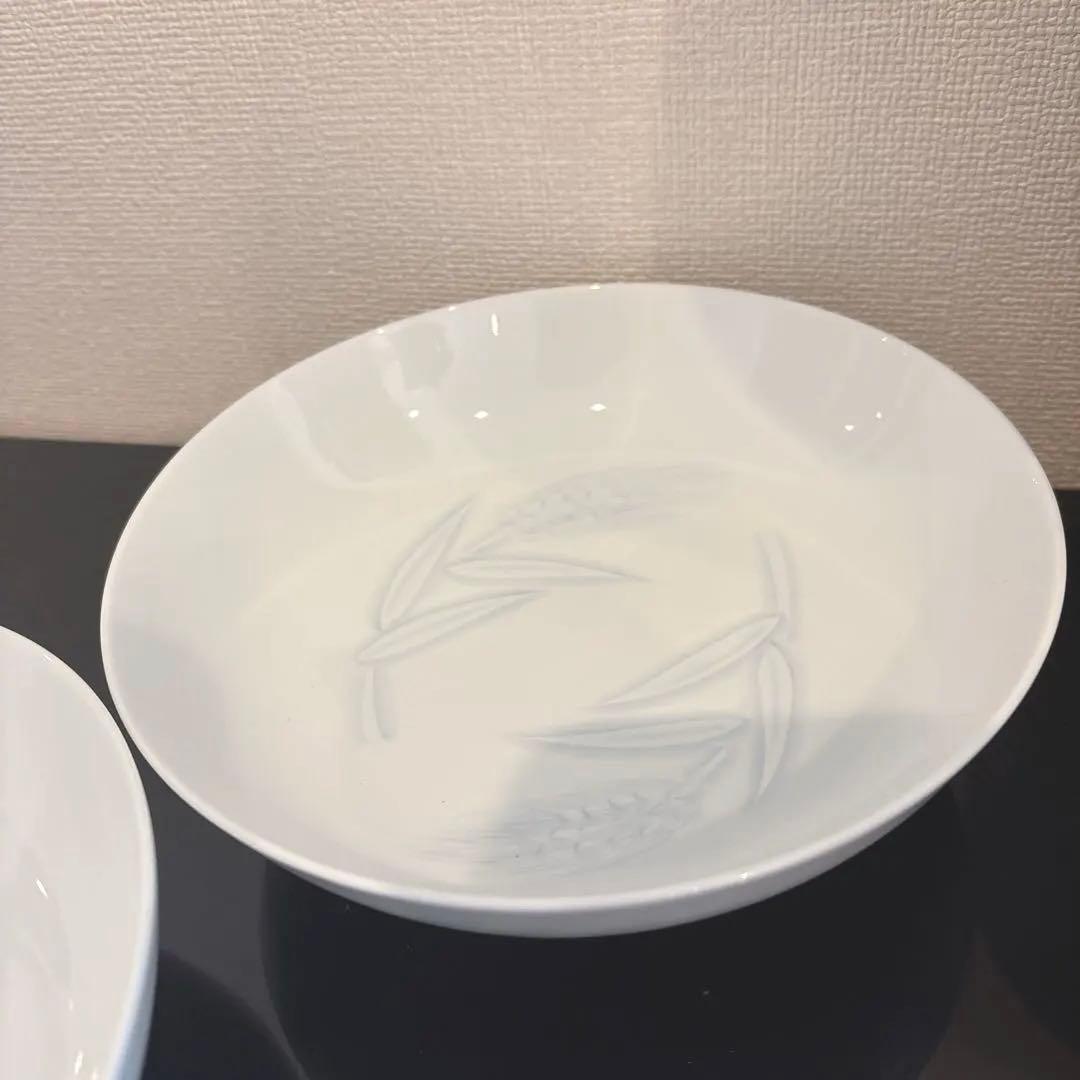 井上萬二　白磁染麦彫文皿　3枚