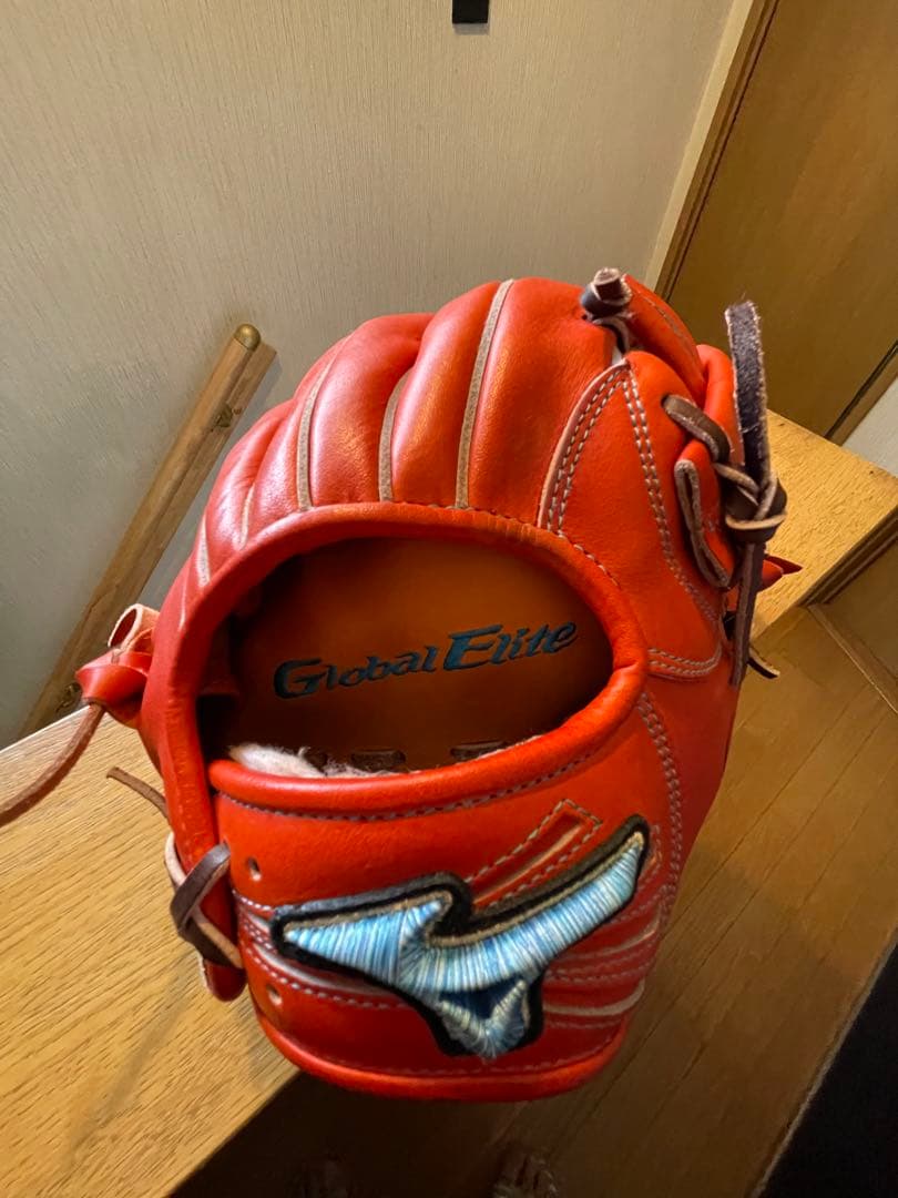 Global Elite 軟式用　スプレンディッドオレンジ　菊池涼介モデル