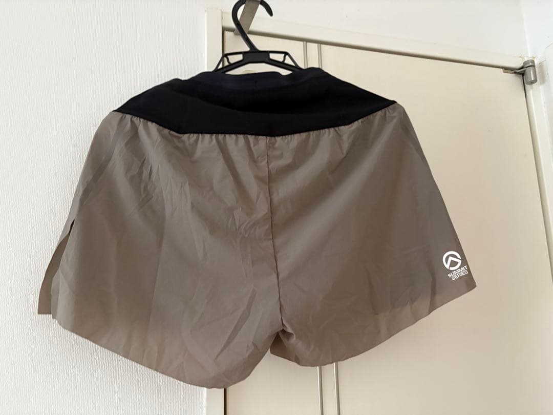 THE NORTH FACE エンデュリストレイルベリーショーツ