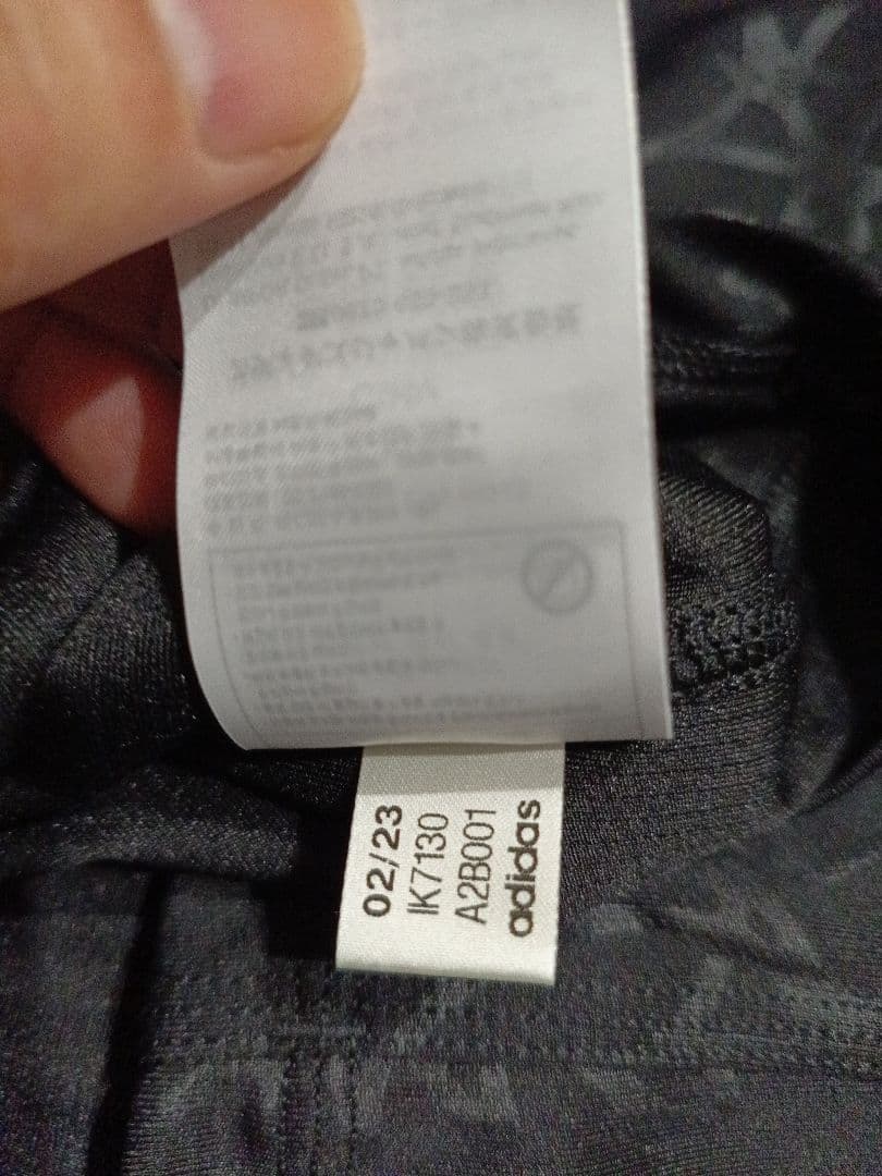 新品タグ付き　アディダス　オールブラックス　adidas　　ポロシャツ