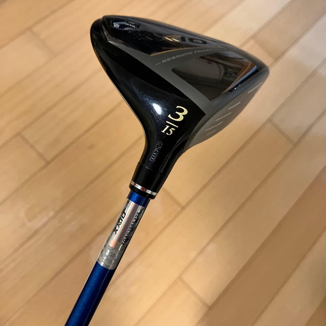 ゼクシオ　フェアウェイウッド3W