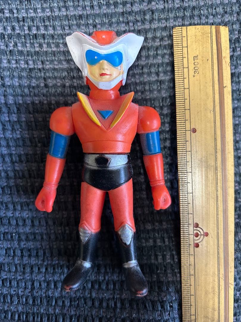 剣鉄也フィギュア 約12cm