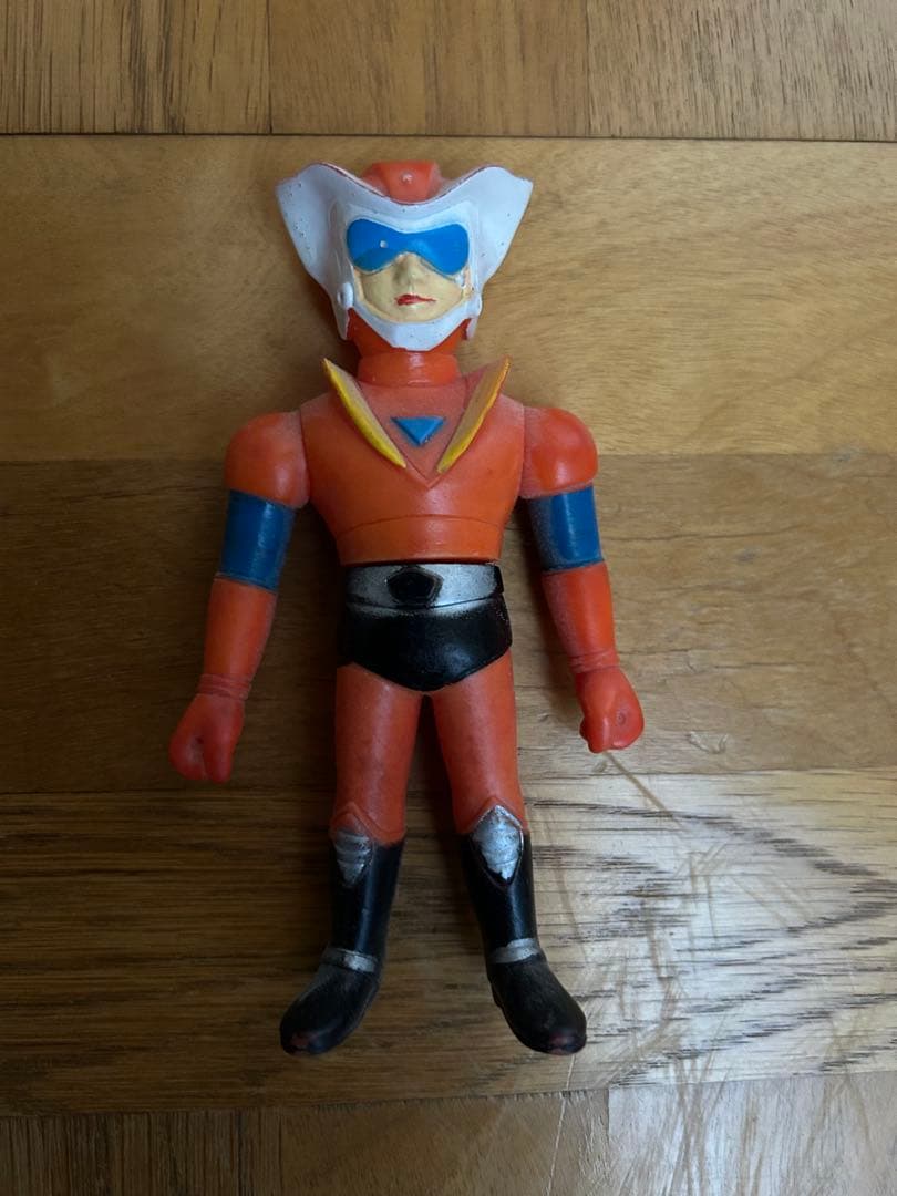 剣鉄也フィギュア 約12cm