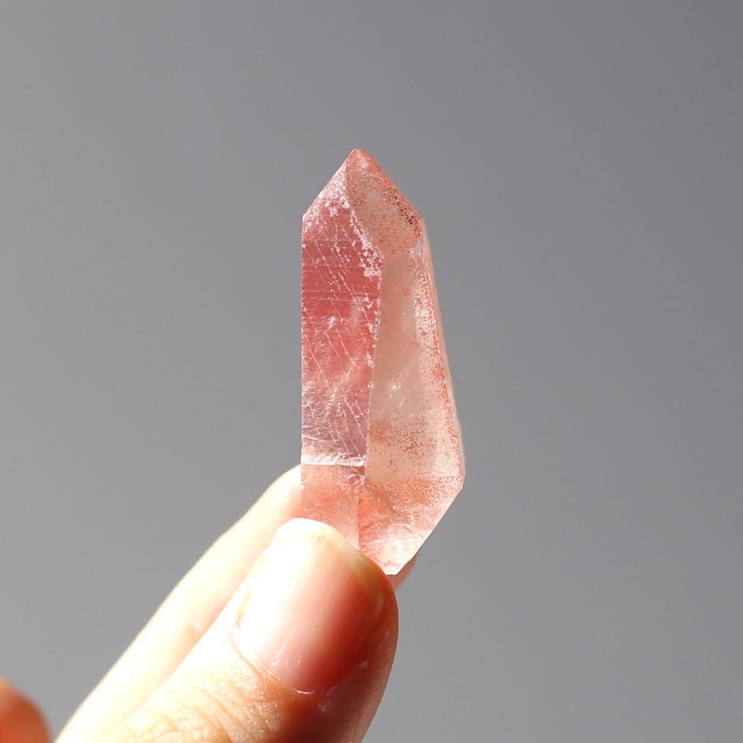 ディープピンクレムリアンシード 天然石 水晶 鉱物 一点物 クォーツ クリスタル