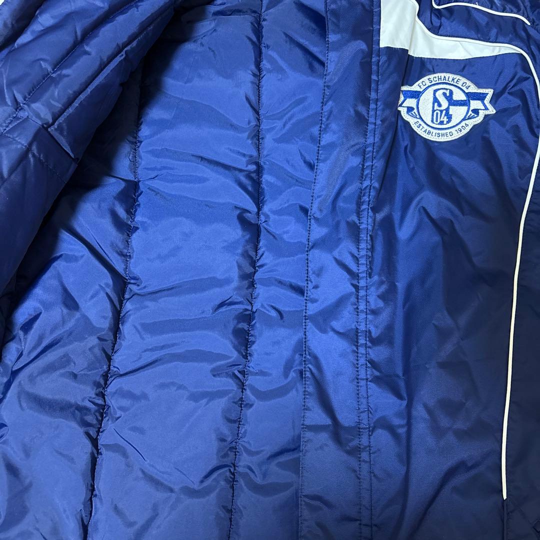 adidas ベンチコート シャルケ