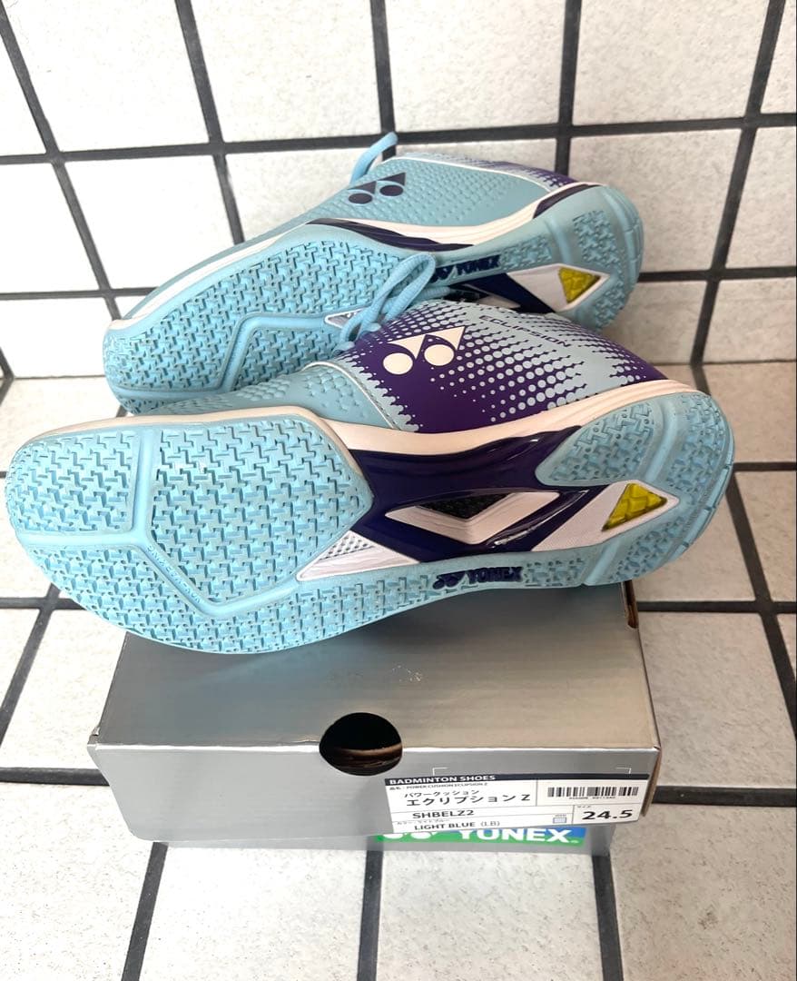 【YONEX】1度のみ使用⭐︎バドミントンシューズ ⭐︎SHB-E22 24.5