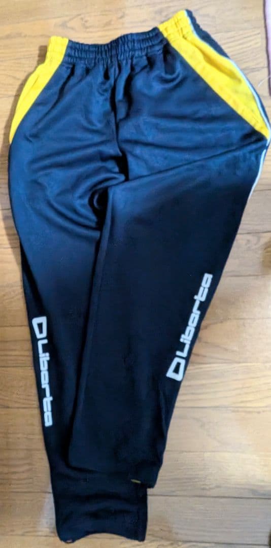 #Liberto トレーニングウェアセット イエロー/ブラック160サイズ・新品