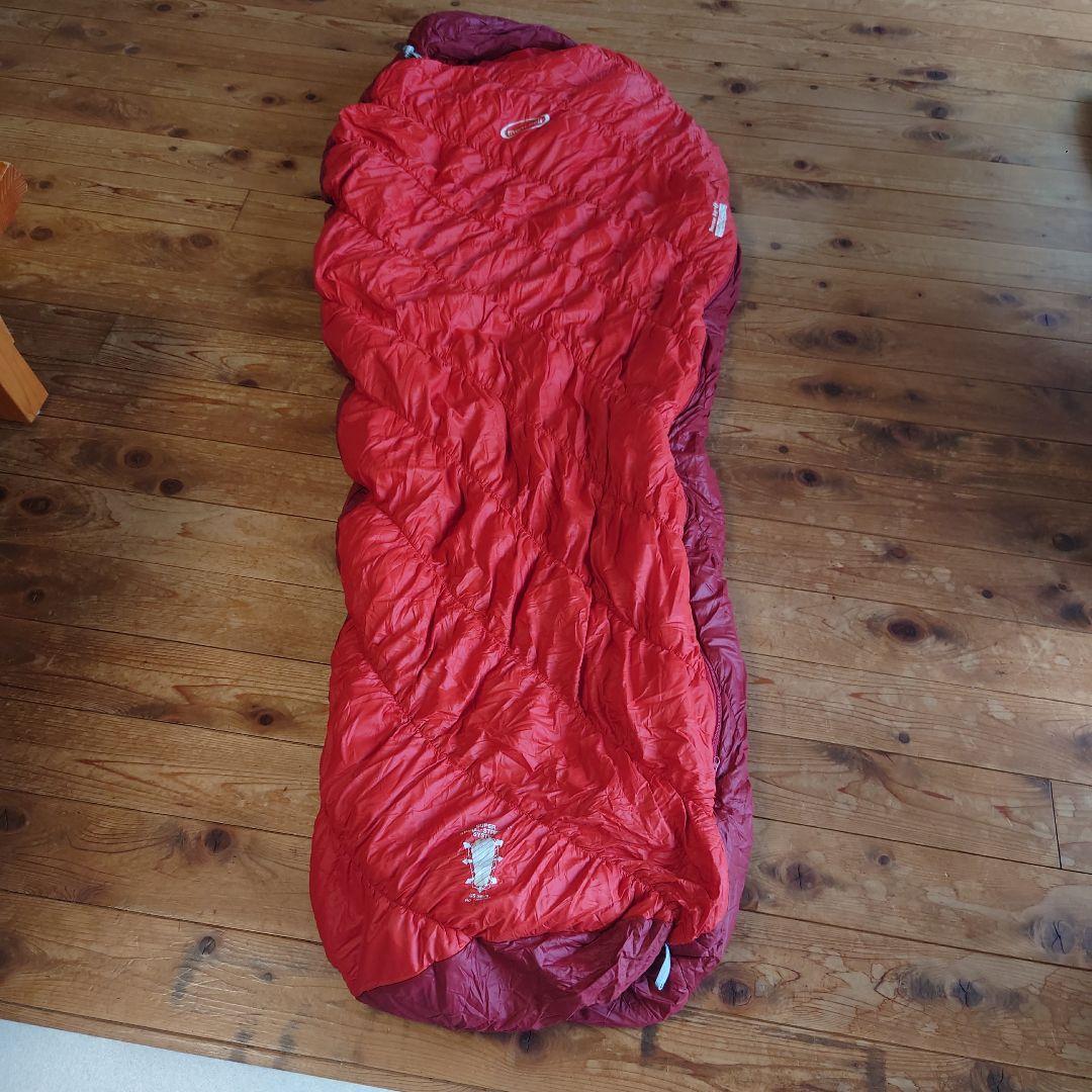 mont-bell Burrow Bag #0 L/zip 限界温度-14℃