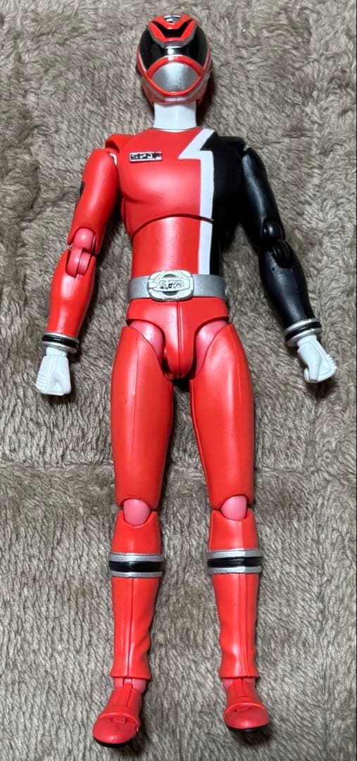 S.Hフィギュアーツ　デカレンジャー　スーパー戦隊　デカレッド