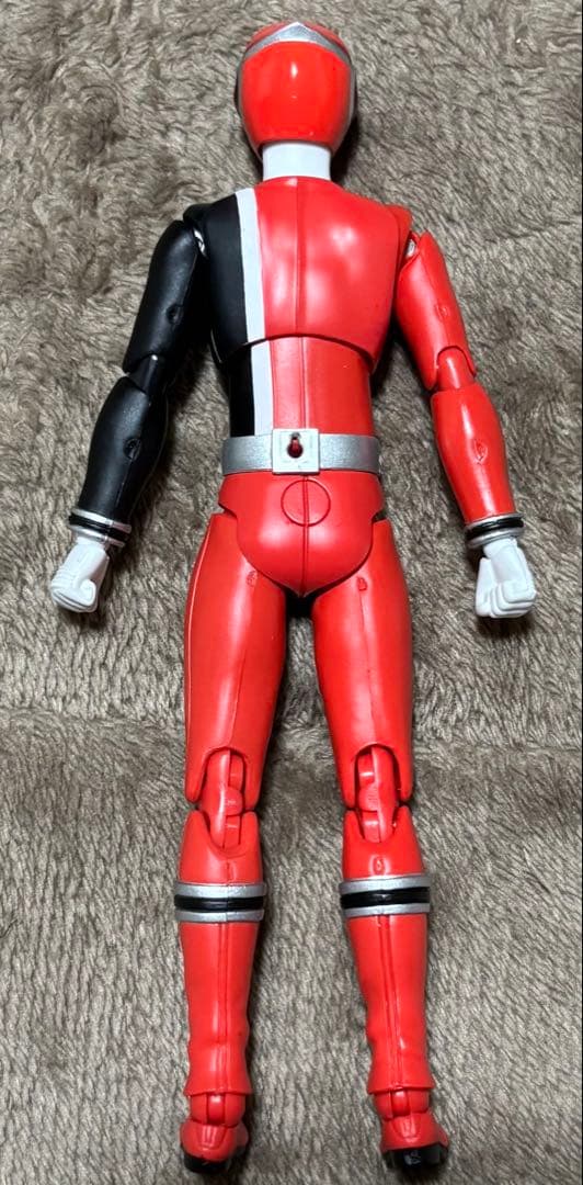 S.Hフィギュアーツ　デカレンジャー　スーパー戦隊　デカレッド