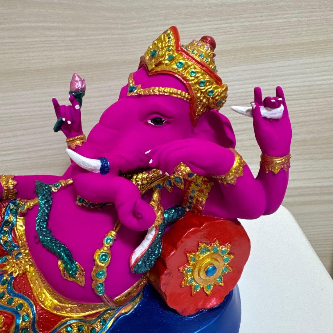 タイインスタで大人気☀︎ピンクガネーシャ！ワット・サマーンラタナラーム