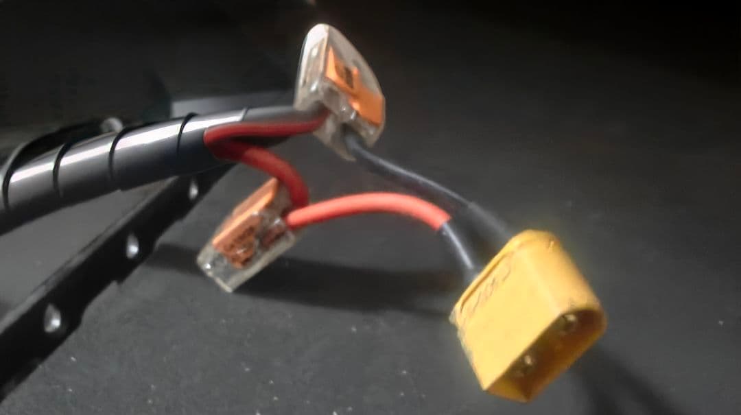 充電器・変換プラグ付】モンスター級 70Ah バッテリー 48V爆走約130km